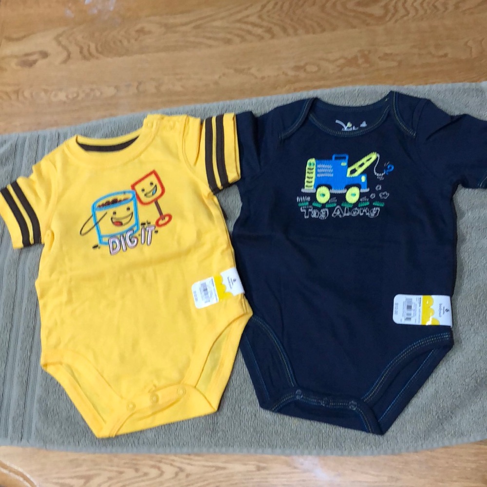 2 fun onesie 6  months